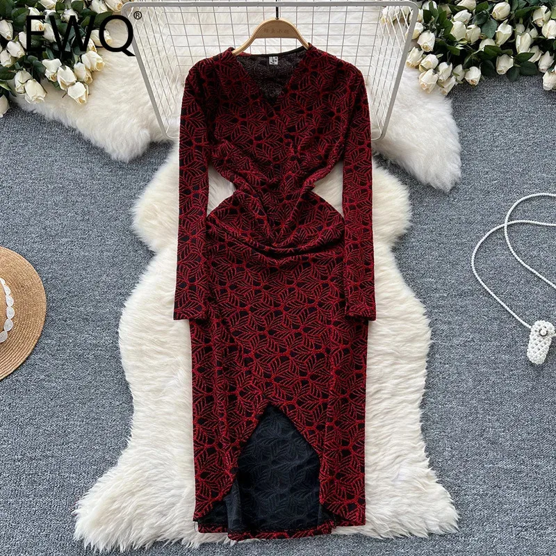 

EWQ Fashion Print Irregular Split Dress For Women V-neck High Waist Long Sleeve Slim Party Dresses 2024 Autumn New 27X865