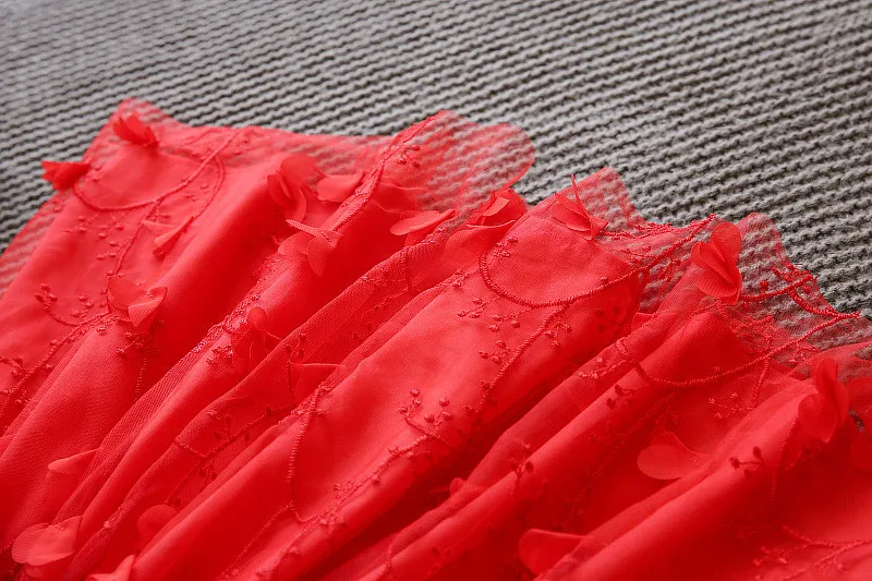 فستان صيفي للفتيات الصغيرات من الدانتيل فساتين حفلات أنيقة بدون أكمام مطرزة بالزهور للفتيات فستان الشمس بعمر 2-3 سنوات