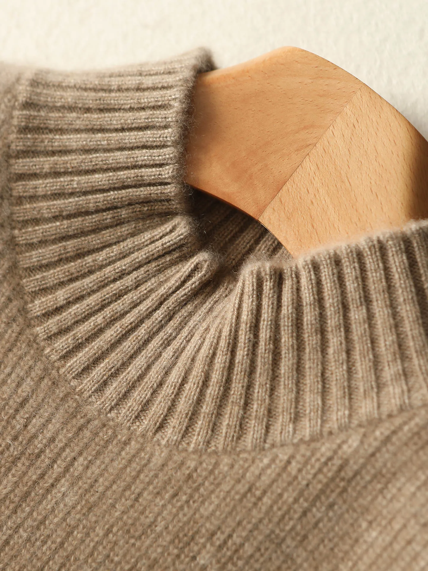 السيدات 100% ميرينو الصوف سترة دون أكمام شبه الياقة المدورة البلوز الخريف الشتاء متماسكة سترة الكشمير قاعدة بلون علوي