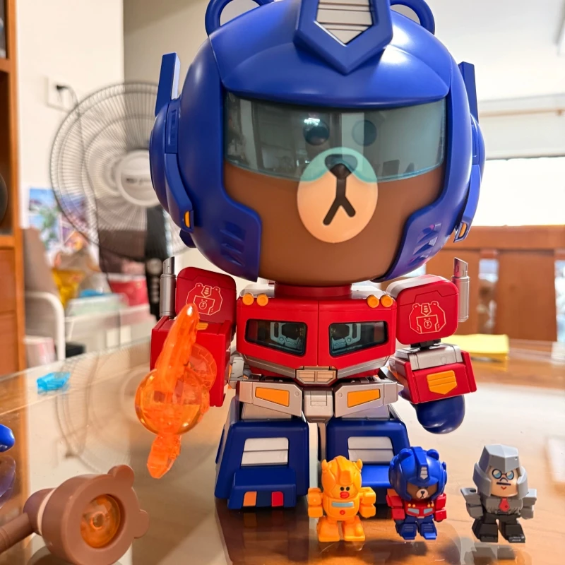 Nuevos Blokees Optimus Prime Brown, serie de edición limitada de marca compartida, juguetes de modelos móviles de montaje rosa, figura decorativa de escritorio