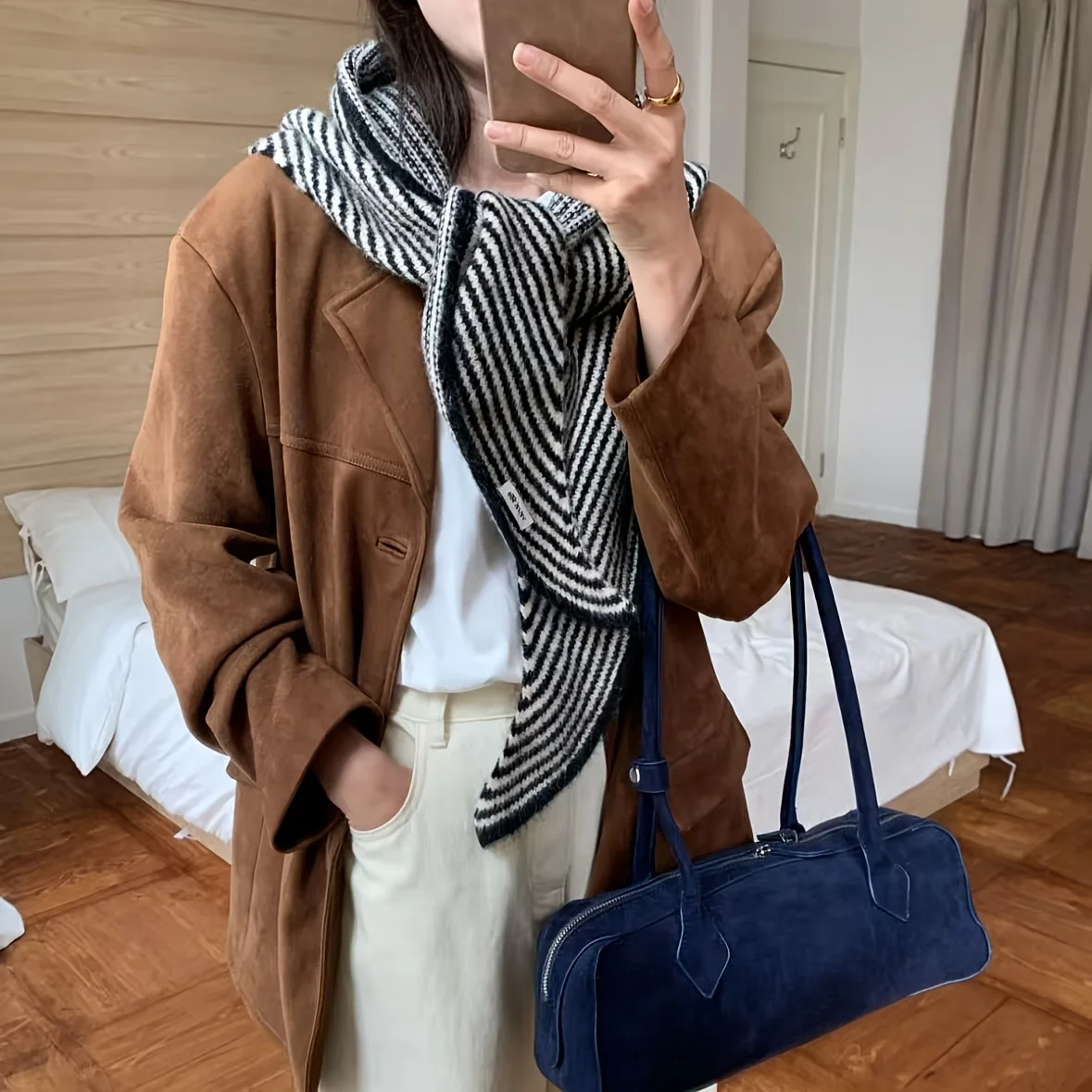 2025, neuer gestreifter Schal im koreanischen Stil für Damen, warmer und vielseitiger Herbst-/Winterschal, doppelter Verwendungszweck als Halswickel