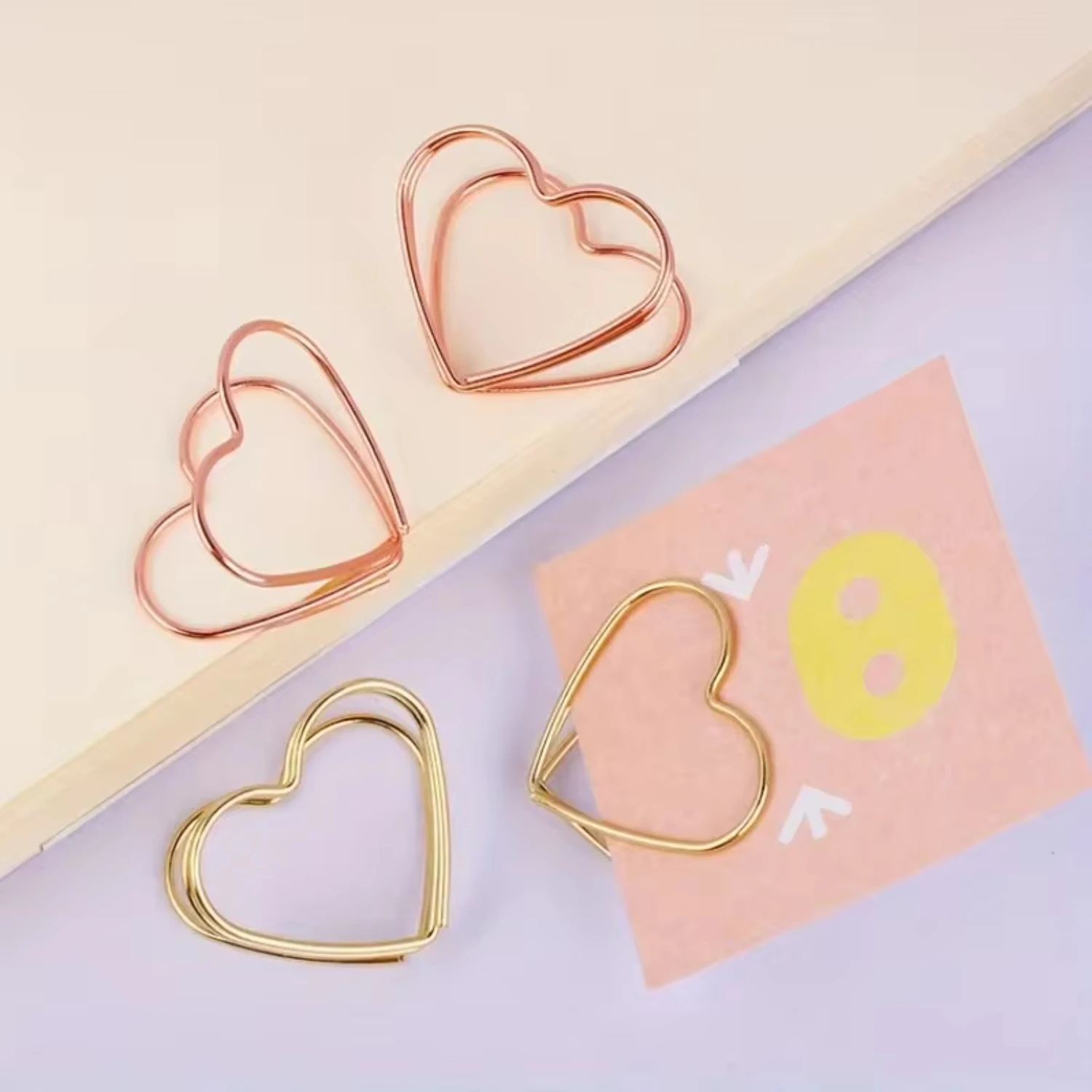 10pcs Double Heart Shape Metal Memo Holder Table Placecard Holder Photo Clip Card Stand Wedding Banquet Heart Message Holder