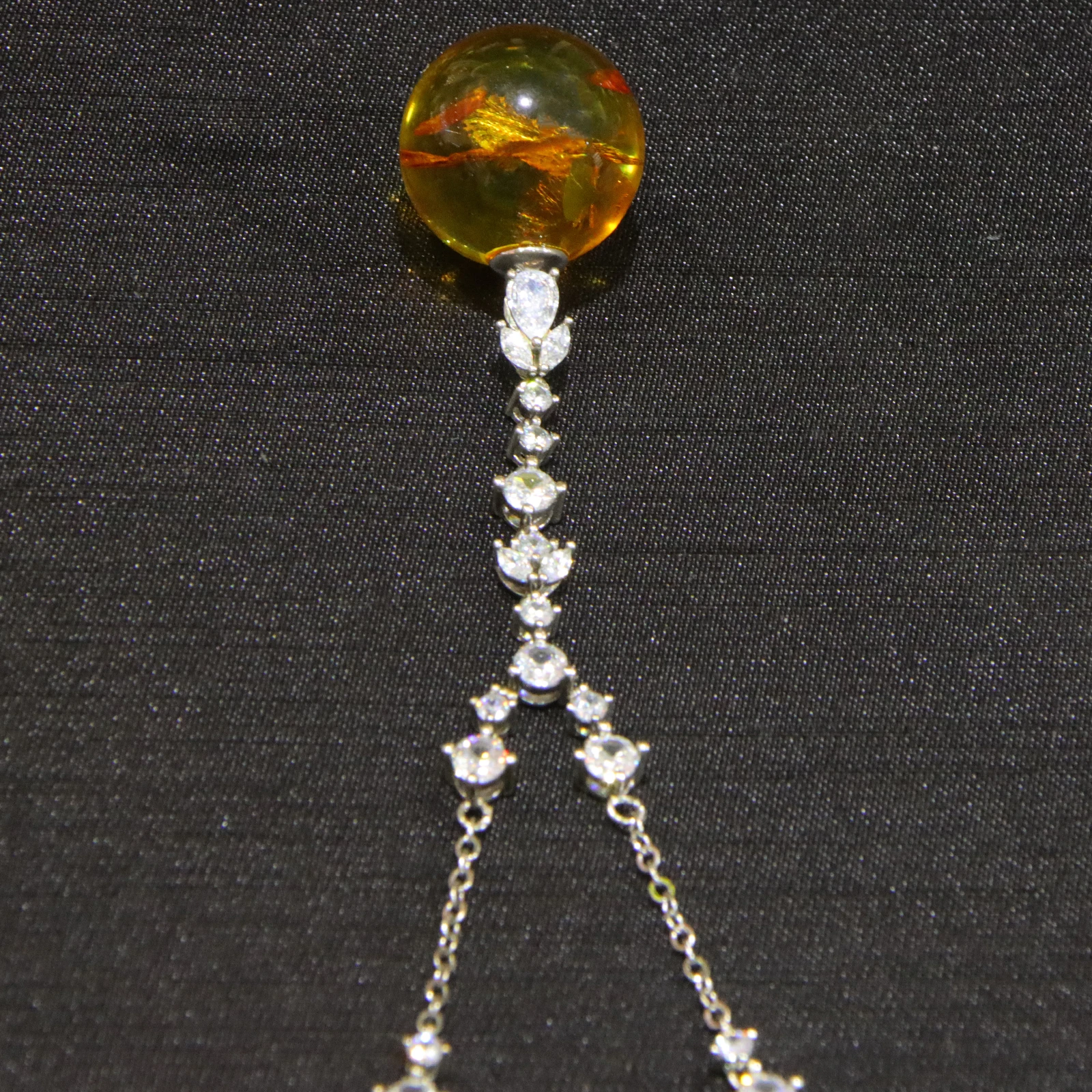 Natural Mexican Flower Amber Pendant Solid Silver 19mm Amber Bead Y Drop Design with Silver Chain