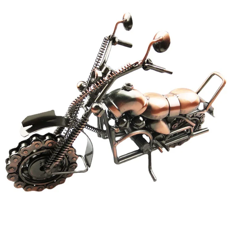 A variety of optional wrought iron Harley motorcycle model creative office desktop ornaments support a generation.