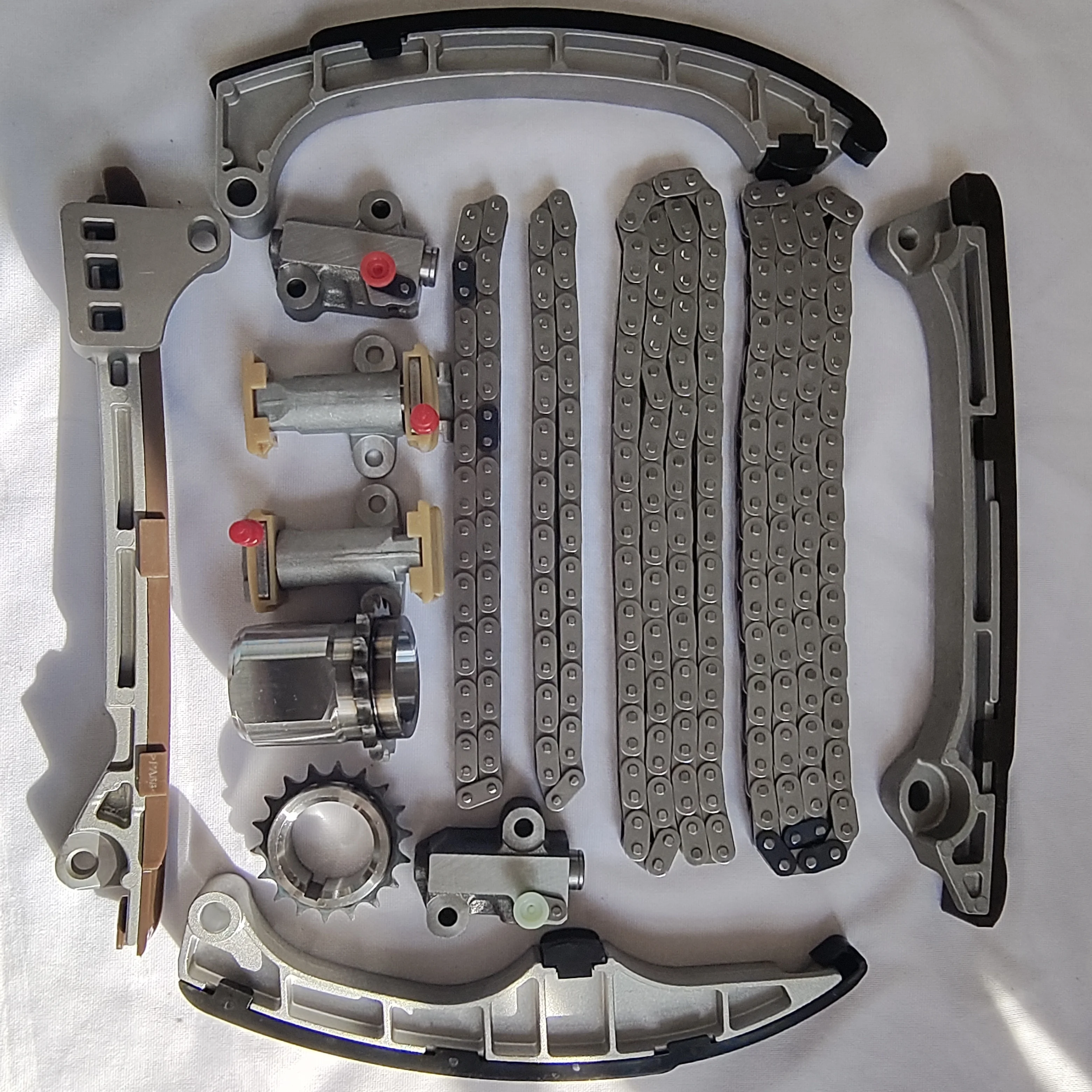 

2ur 1ur Timing Chain Kit for Land Cruiser lexus Crown 1UR-FSE 2UR-FSE Engine 13506-0S010 13507-38030 KA-39-1