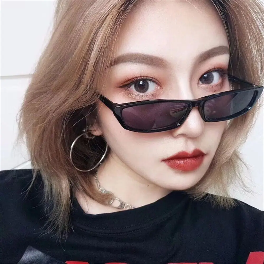 Women's Fashion Trending Eyewear Narrow Sunglasses Retro Sun Glasses Small Rectangle Sunglasses Small Frame