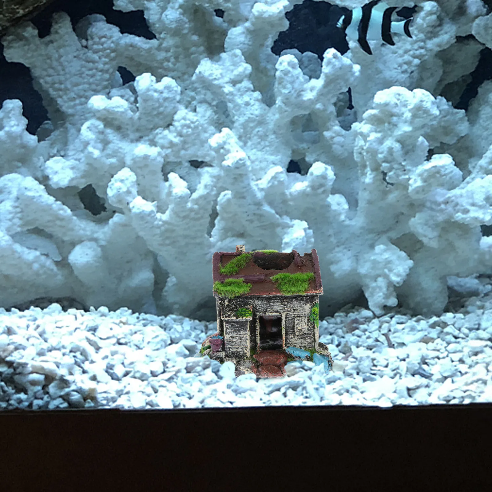 

Укрытие для рыбок из высококачественной смолы: Изысканный реалистичный декор для аквариума, убежище для разведения рыб, декоративный элемент