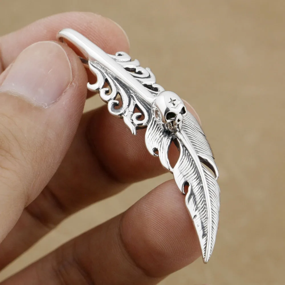 ciondolo-in-argento-sterling-925-con-teschio-in-pelle-9h006