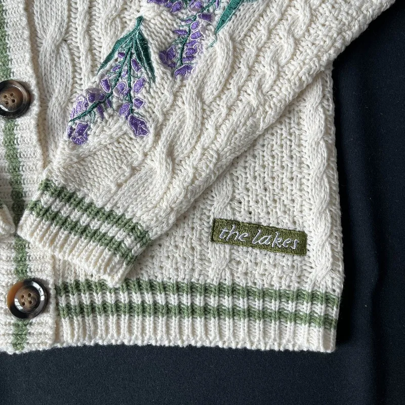 Women The Lakes Cardigan Wisteria Flower Embroidered Cable Knit Sweater Vintage Green Trim Knitted Cardigan Fall Winter Knitwear view 4