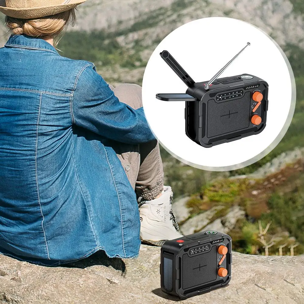 

Portable Solar Hand Crank Radio Multifunctional FM Charger & Radio Travelling Cell Phone AM Flashlight Outdoor Weather K3O0