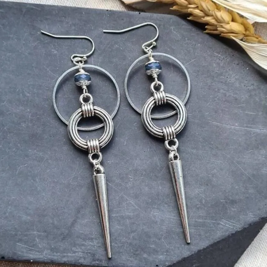 Dylan Hip Hop Punk Rock Personality Rivet Earrings Retro Fashion Personality Bramble Unisex Men's and Women's Earrings