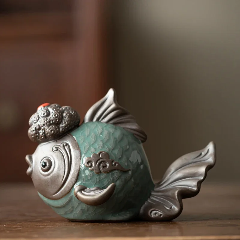 

Goldfish ornament ceramic Ge kiln lucky home living room study tea tray
