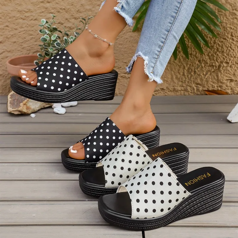 2026 New Polka Dot Simple Style Wedge Casual Women's Heeled Mules Fashion Round Toe Thick Soled Women Shoes Босоножки Женские