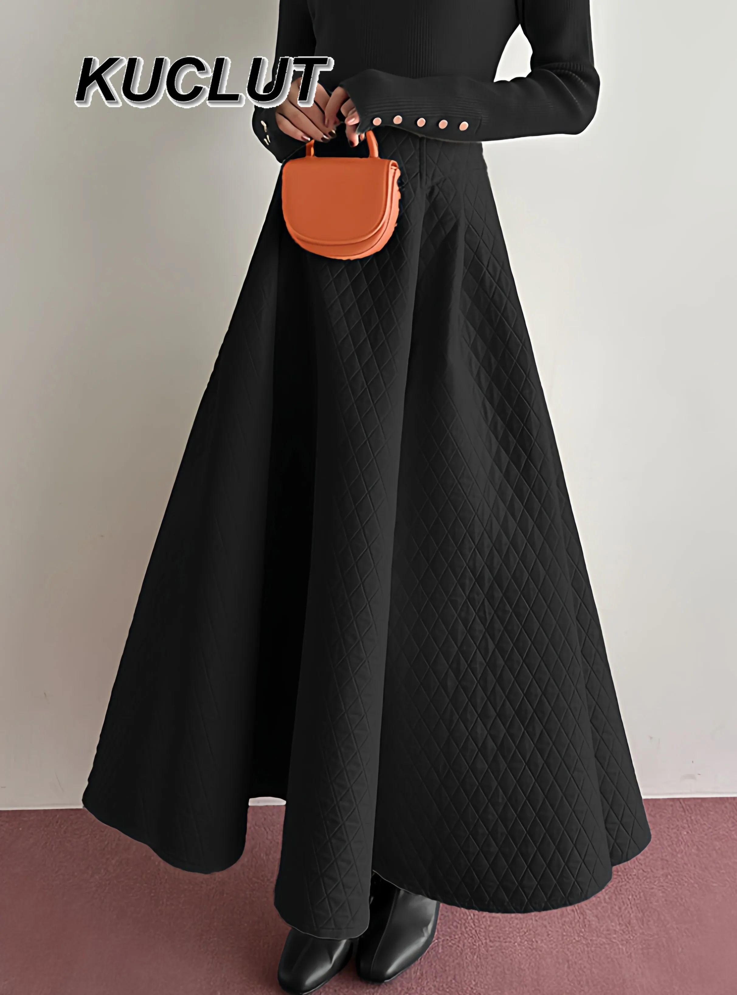 

2026 New Japanese Style Long Skirts for Women Sweet Versatile Solid Color Plaid Side Zipper Elastic High Waist A-Line Skirt