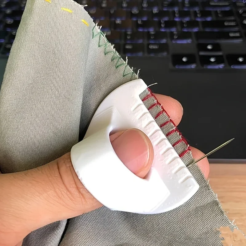 1pc Easy Sewing Guide for Beginners & Seniors - Plastic Hand Sewing Tool with 3mm Spacing for DIY Crafting