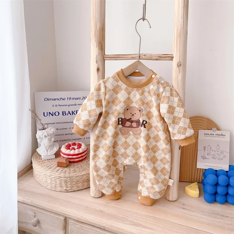 

2024 Winter Autumn New in Infant Toddler Cute Warm Thicken Clothing , Kids Baby Plaid Cartoon Bear Jumpsuits Romper 0-24M