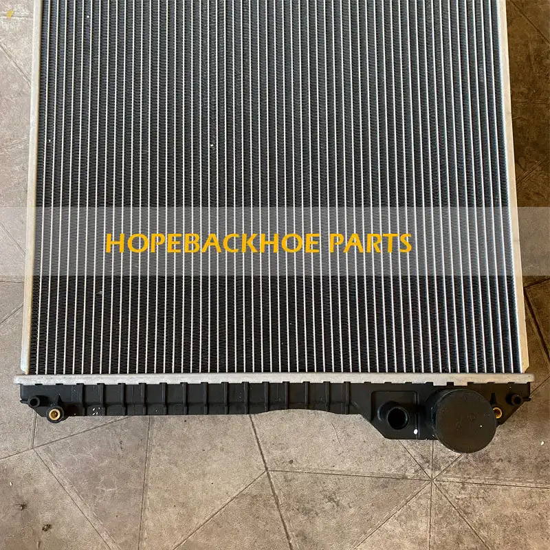 TLF Acquista radiatore 87410096 87410098 per caricatore CASE 580SM 580SR 590SM 590SR 695SM 695SR