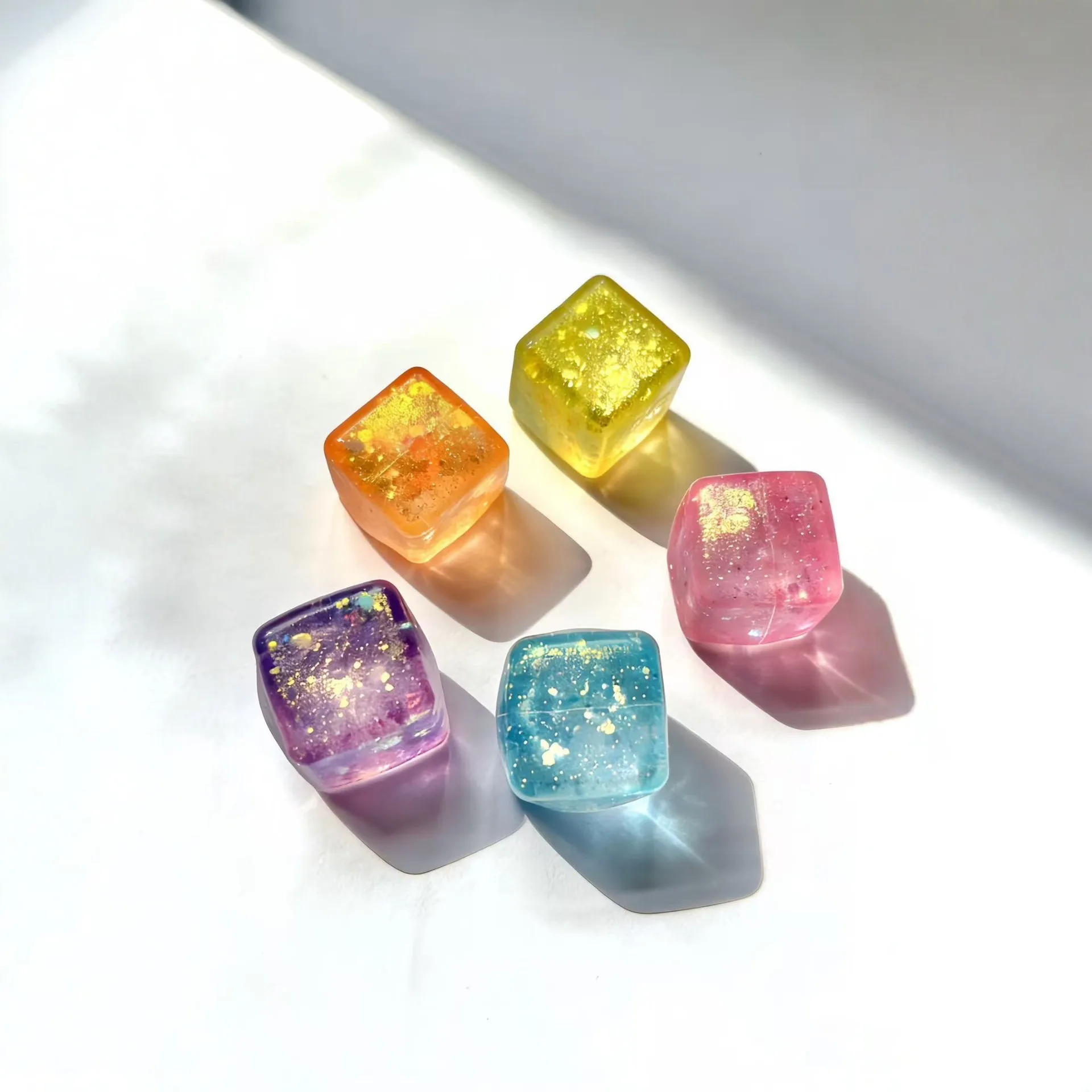 Popular Aurora Maltose Ice Cube Squishy Toy Slow Rebound Creative Anti-Anxiety Stress Relief Vent Fidget Toy - Detail 1
