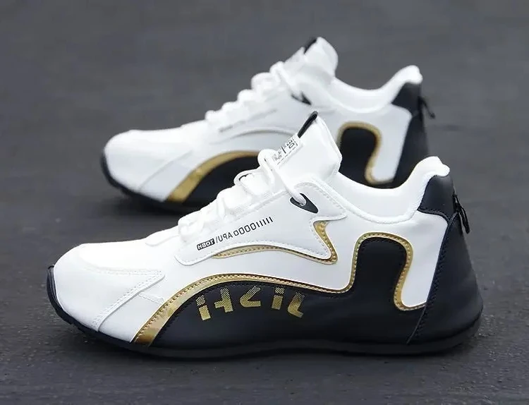 

New Style Breathable Men's Peas Shoes the British Sneakers Breathable Solid Color Slip Men Driving Shoes Spring And Autumn