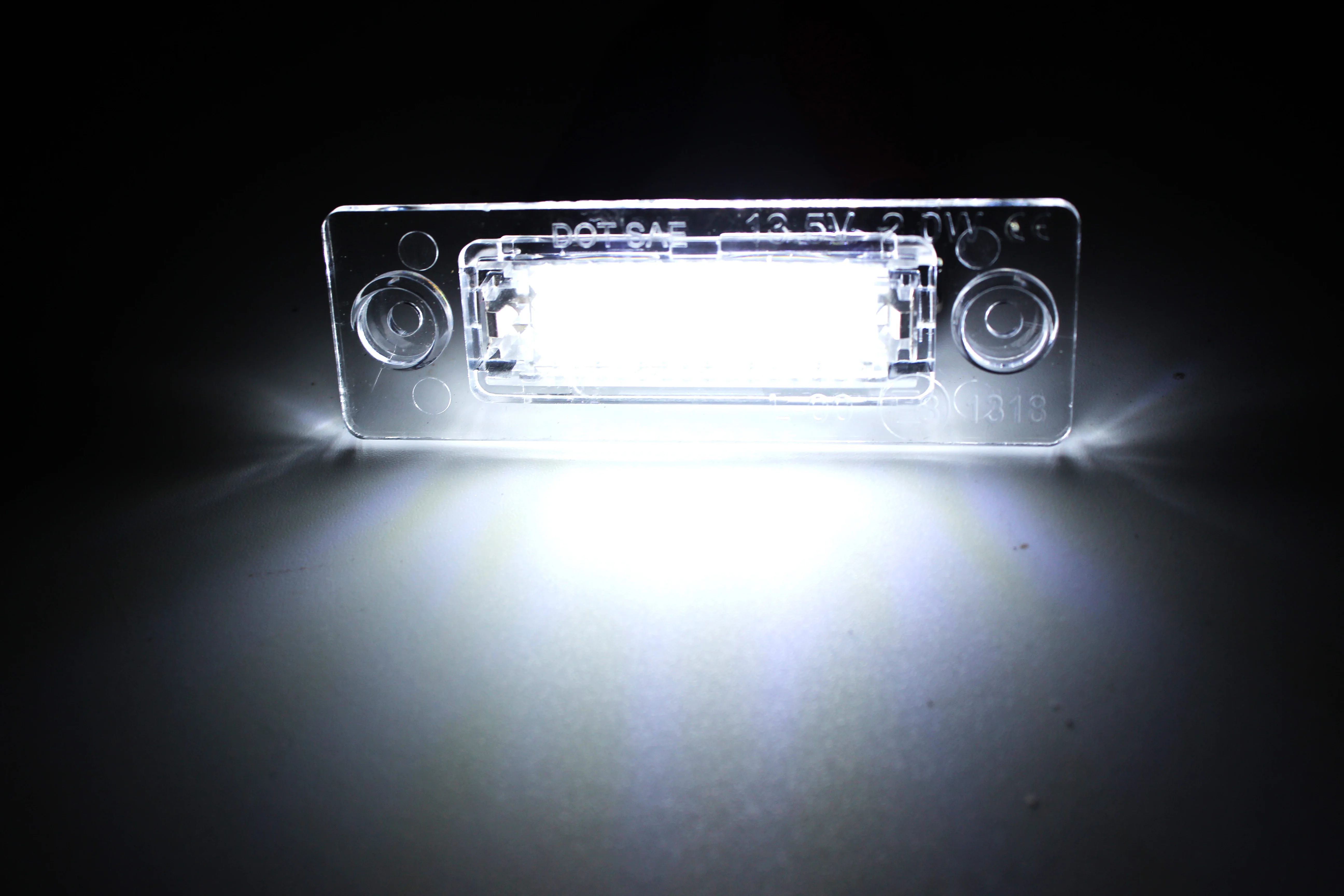 ل VW Touran جولف العلبة MK5 T5 باسات سيموزينت سكودا رائع مصباح ليد رقم ترخيص السيارة لوحة مصباح 2 قطعة لوحة ترخيص ضوء #5