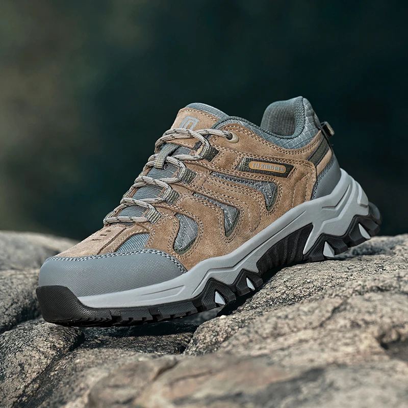 Fashionable Hiking and Anti Slip Sports Shoes for Men and Women, Hiking and Outdoor Mountain Off-road Shoes Sizes 36-46