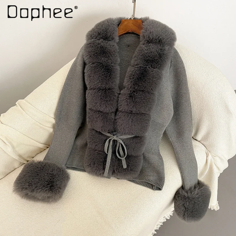 

Elegant Commuting Style Cardigans Autumn Winter New Women's Knitted Sweater with Faux Fox Fur Placket and Detachable Fur Cuffs