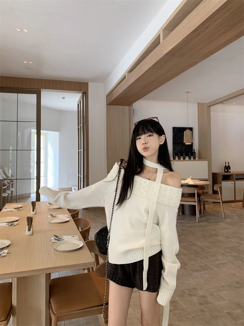 

Женский вязаный свитер с открытыми плечами, свободного кроя, осенний, модный, с длинными рукавами, теплый шерстяной свитер