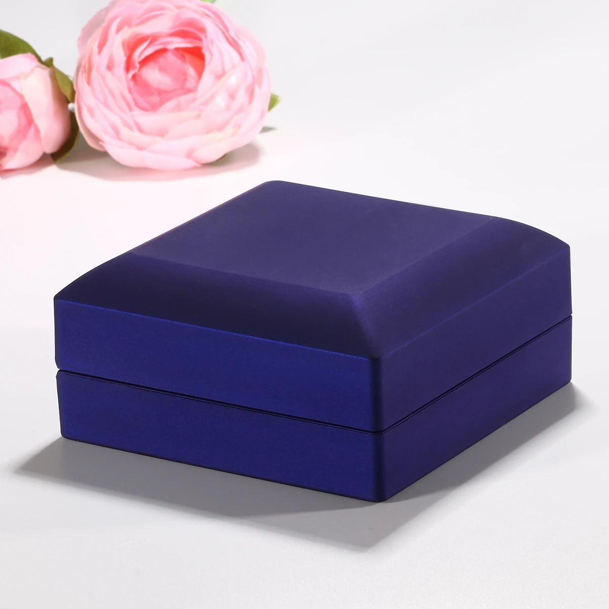 صندوق مجوهرات Led بطانة مطاطية زرقاء مقاومة للغبار والخدش وحامل سوار الإسورة وتغليف الهدايا المضاءة #4