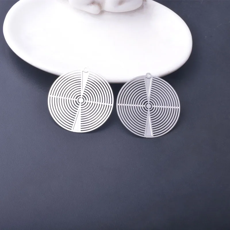 20 Stück AB1272 Messing-Filigran-Schmuckanhänger Runde Anhänger DIY Damen Ohrring Halskette Zubehör – Detail 4