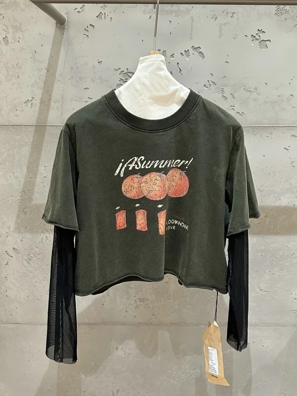 

Женская футболка в корейском стиле с эффектом двухслойности, летняя коллекция 2026, с мультяшным принтом томата, кружевными рукавами и вставками, короткая