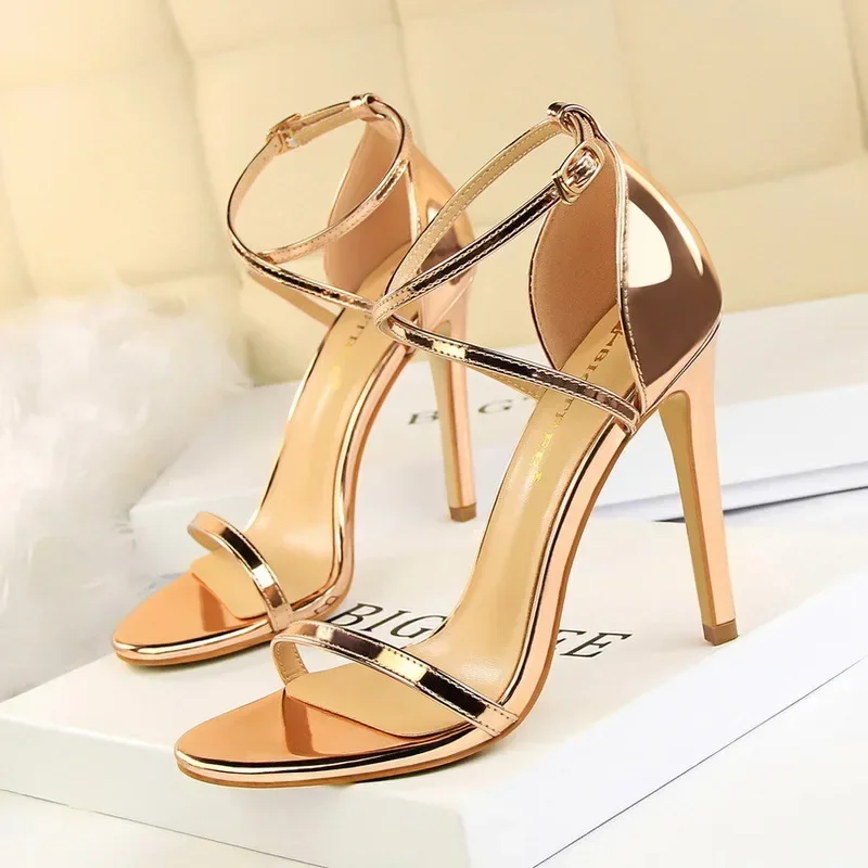 2024 New Women Sandals Patent Leather Women High Heels Shoes Gold Sexy Women Pumps Fashion Wedding Shoes Stiletto