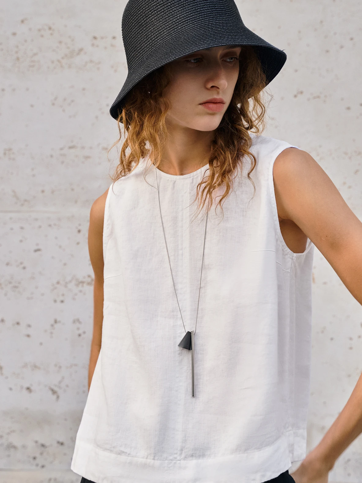 Pure Linen Vest Women's Short Sleeveless Top High-End Linen Cool Commuting Vacation Breathable H-Shape Tank Top