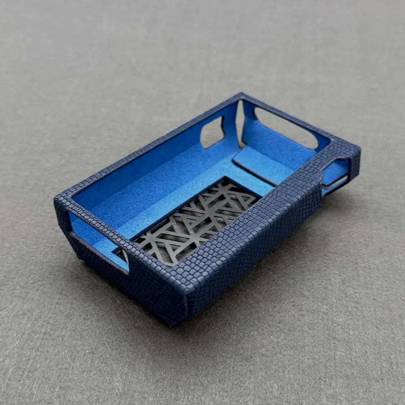 Custodia in vera pelle A6 su misura per iriver Astell & Kern KANN Alpha