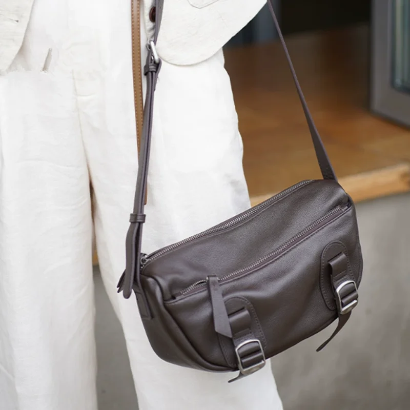 Vintage Quality Genuine Leather Messenger Bag for Women Buckles Decor Zipper Cross body Shoulder Handbag Casual Daily Satchel