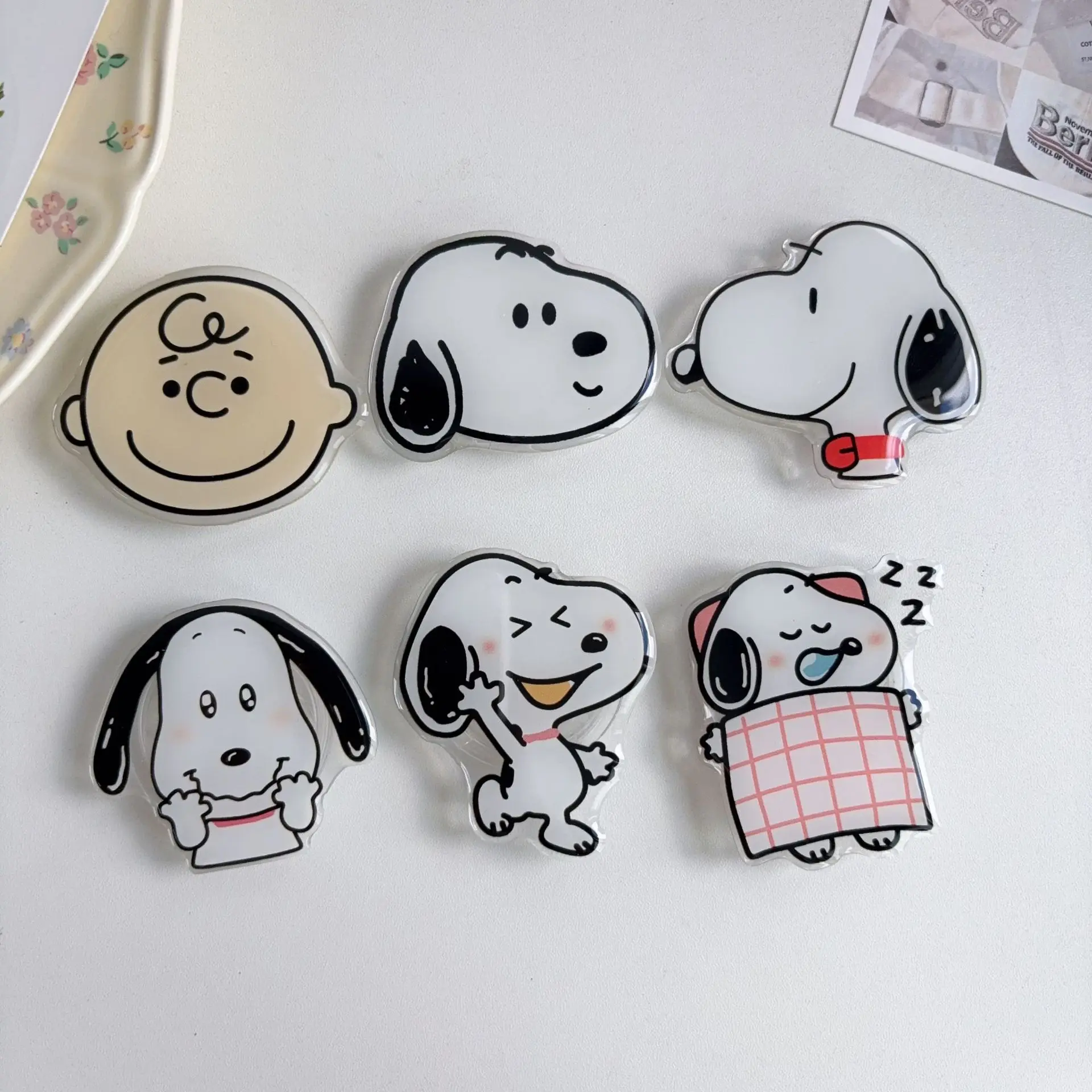 

New Snoopys Charlie Phone Stand Is Suitable for Any Cartoon Airbag Stand Woman Man Cute TV Watching Magic Tool Anime Merchandise