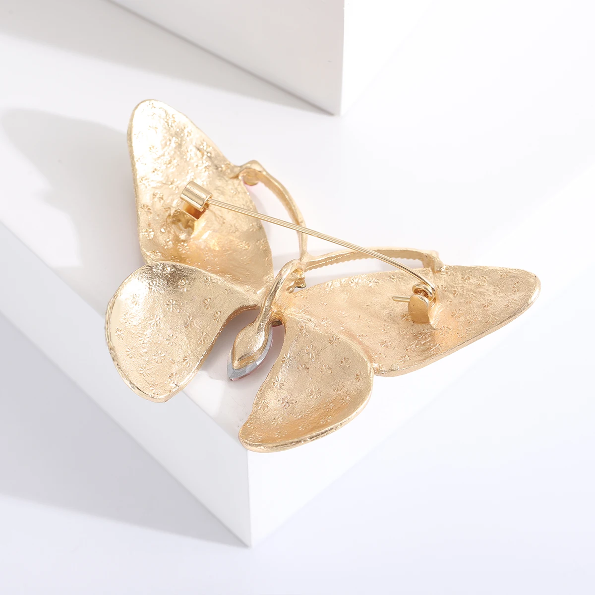 Rhinestone Butterfly Brooches for Women Unisex Glass Insect Pins Banquet Party Backpack Gifts Jewelry Accessories image 2