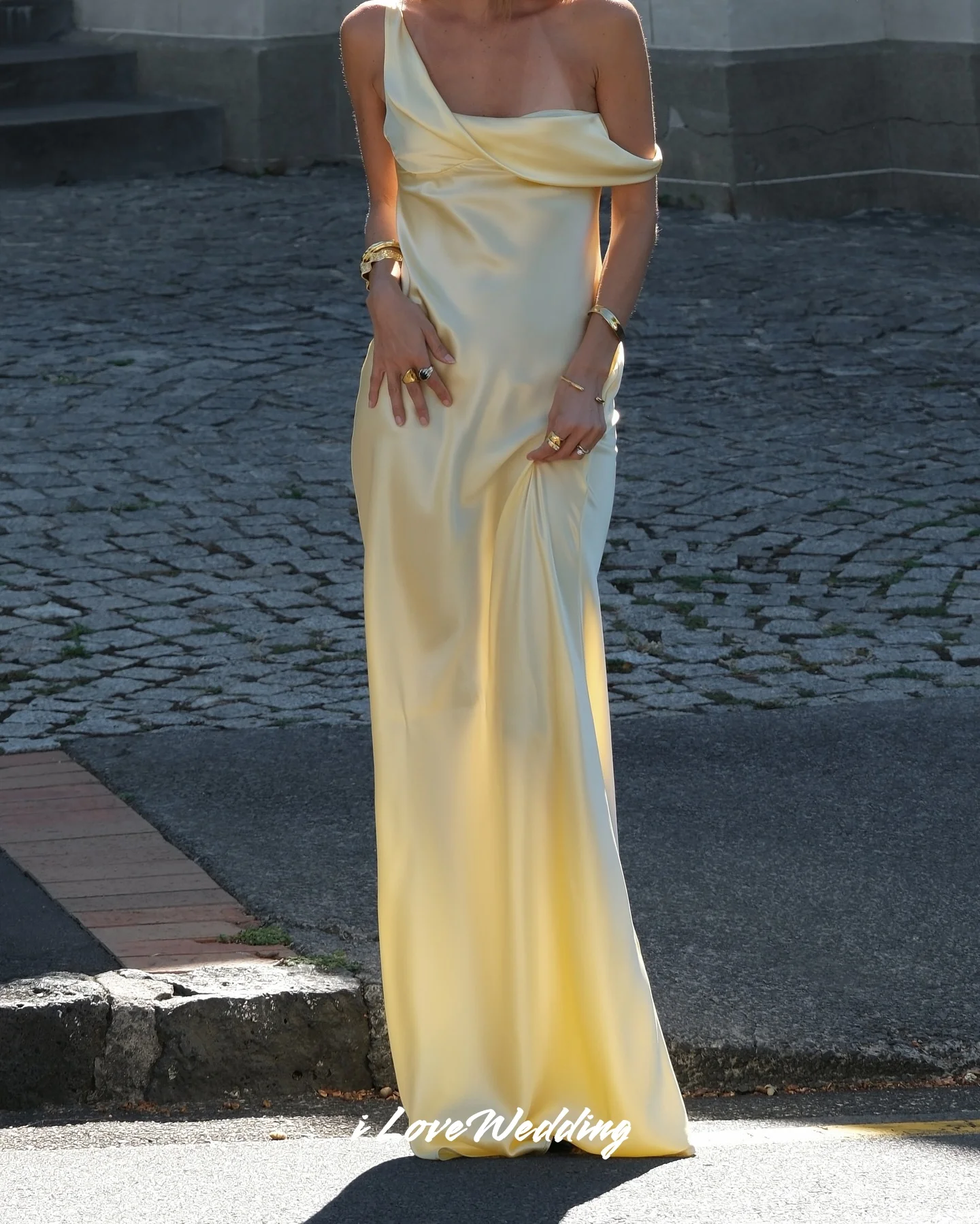 Robe de soirée longue en Satin, asymétrique épaule dénudée, Sexy, sans manches, style sirène, longueur au sol, robe de soirée de mariage, personnalisée, 2025