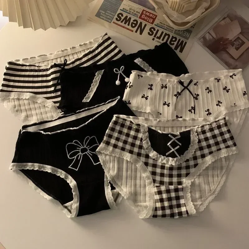 3PCS Cotton Seamless Panties Women Butterfly Sexy Design Unique Mid Waist Women Briefs Breathable Girls Underwear Soft Lingerie