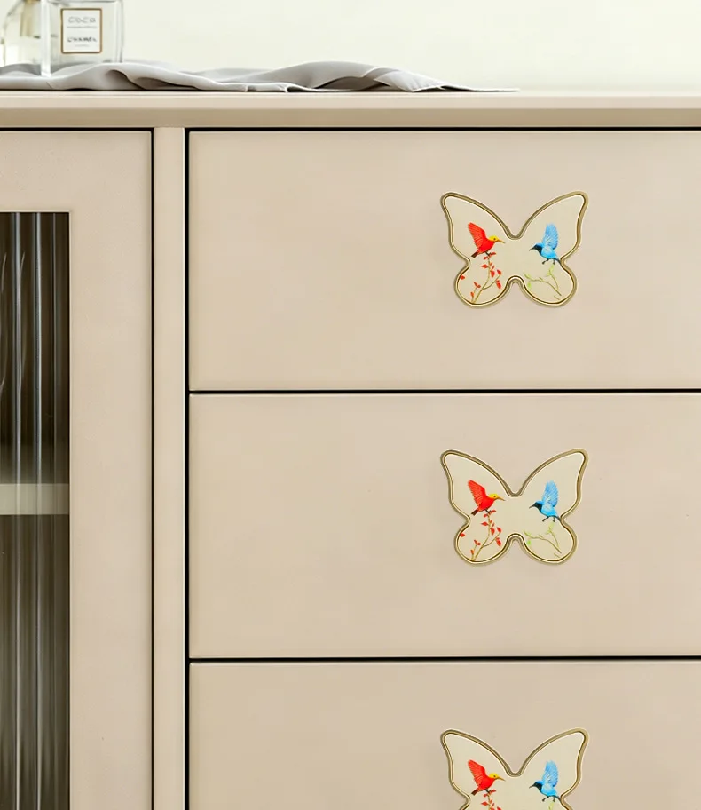 Griffe für Schubladen und Schränke, Möbelgriffe für Küche, Schrankknöpfe, Schubladenknöpfe, Möbelknöpfe für Küche, Schmetterlingsform, Klassisch – Detail 8