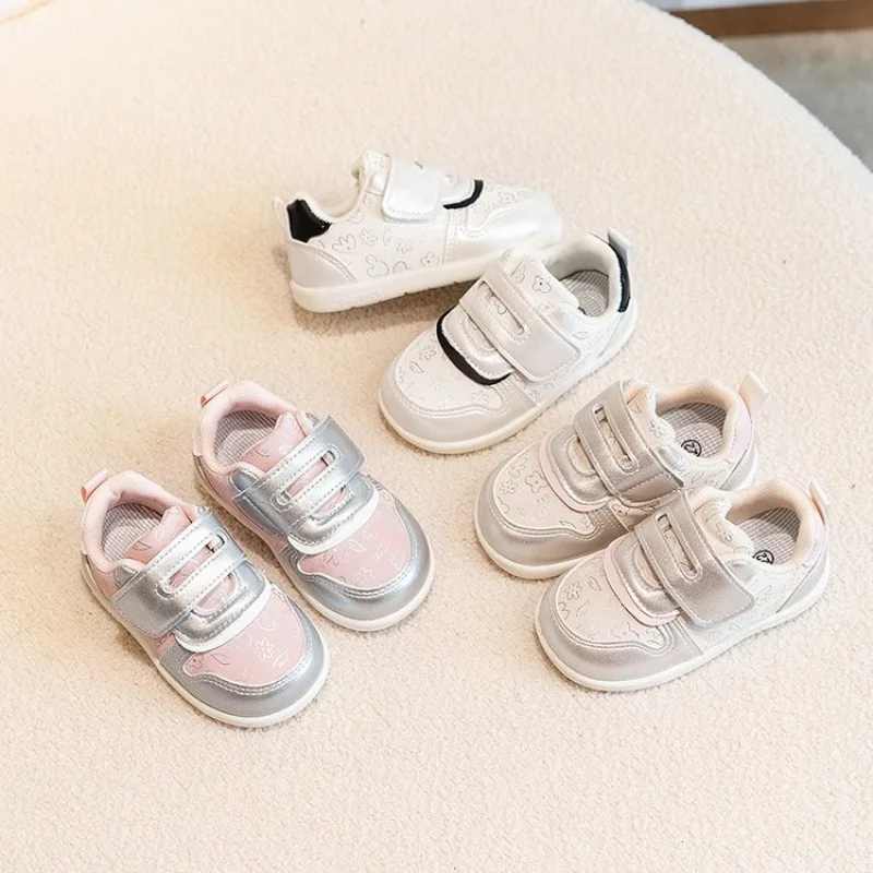 2025 New Toddler Baby Kids Fashion Design Walking Shoes Sneakers White Non-slip Casual Shoes Boys Breathable Outdoor Board Shoes