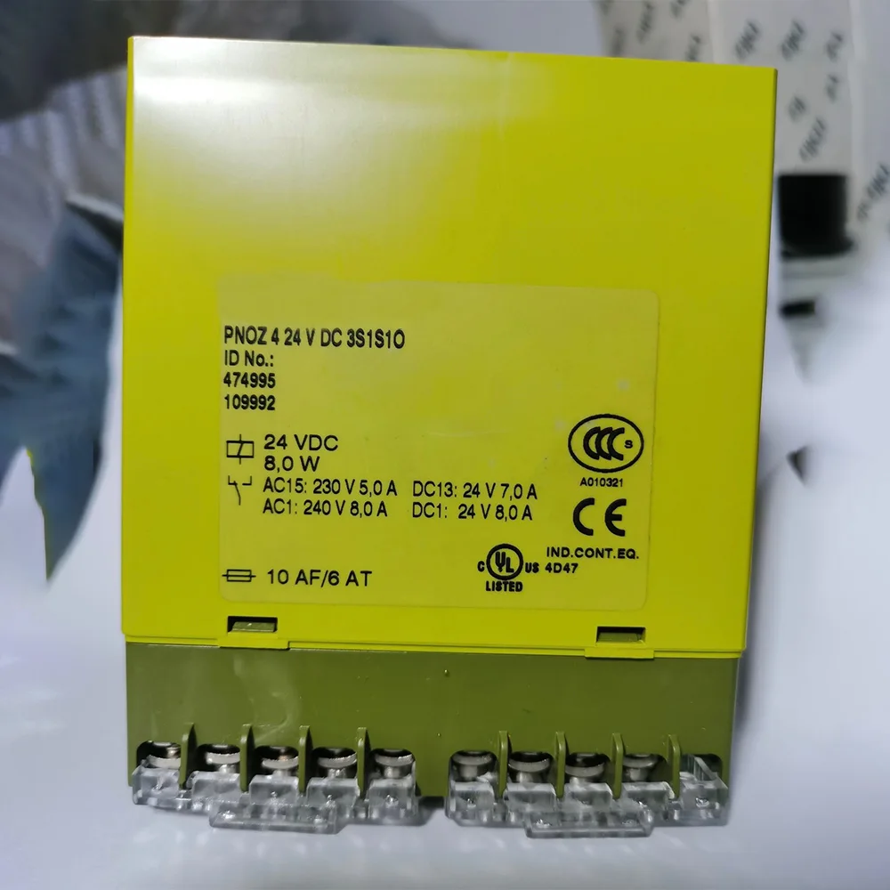 

New for Pilz PNOZ 4 474995 24V Safety Relay Module in Box
