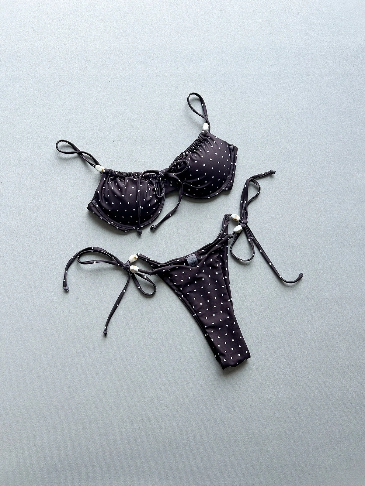 2026 Sexy Einfarbiger Bikini Badeanzug Damen Zweiteiliger Badeanzug Grenzüberschreitender Handel Einfarbiges Bikini-Set für Damen – Detail 10