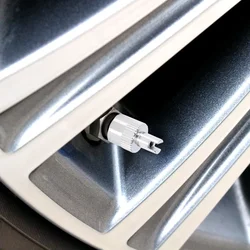 10Pcs Metal Slotted Slot Valve Cap with Valve Core Remover Wheel Caps for Car Motorcycle Bikes Nipple Caps Cover Car Accessories