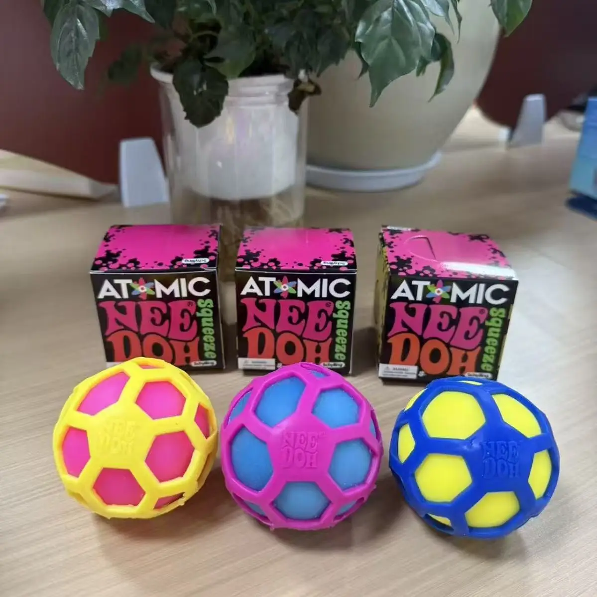 nouvelles-balles-anti-stress-smushers-jouet-tendance-a-presser-pour-enfants-et-adultes-cadeau-de-fete-anti-stress-efficace