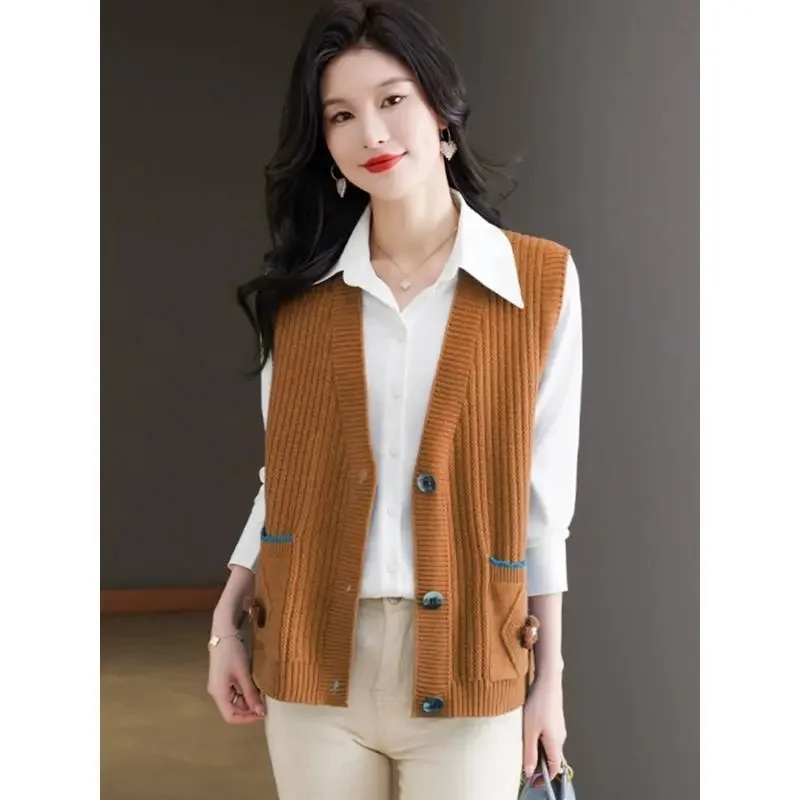 

Knitted Vest Jacket Women's 2024 New Spring Autumn Sweater Sleeveless Coat With Western Fashion Cardigan Waistcoat Top Female