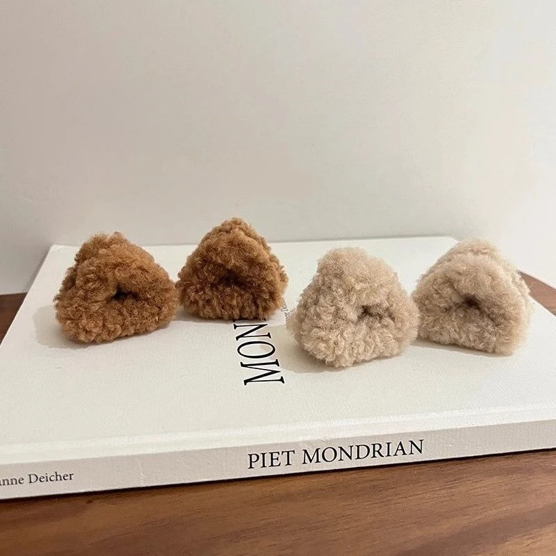 Plush Cat Ear Hair Clipr Women Autumn Winter Versatile Cute Grab Clip Fashion Hair Accessories