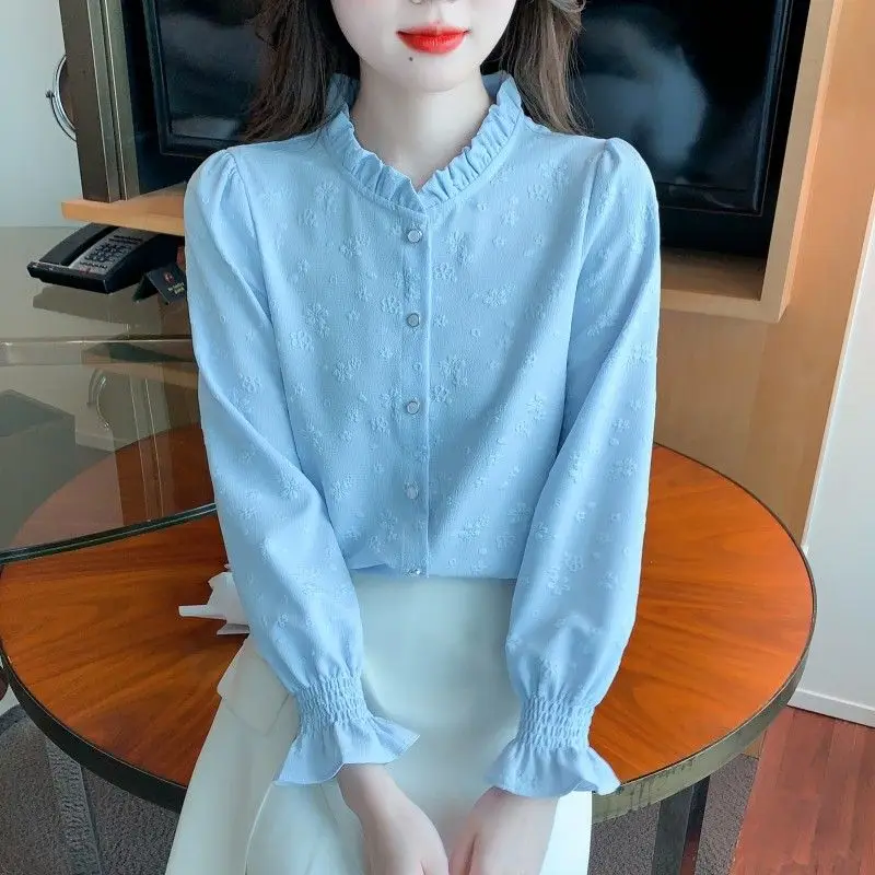 

New Spring and Autumn Women's Age-reducing Fungus Collar Shirt Women's Long-sleeved Fashionable Jacquard Top