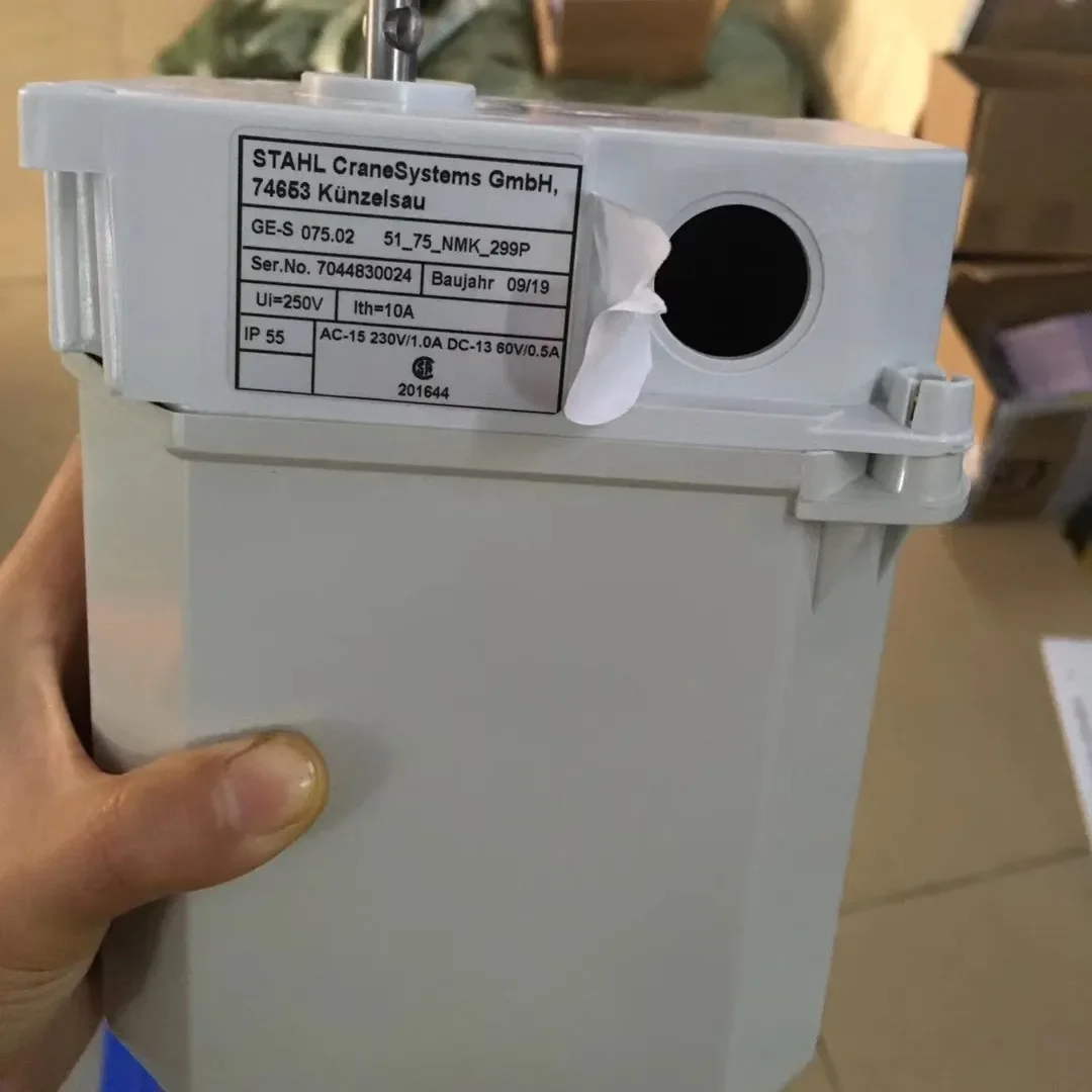 

Shield Machine Parts Stahl 3.2T5T Hoist Limit Switch GE-S% 2051-75 -NMK-