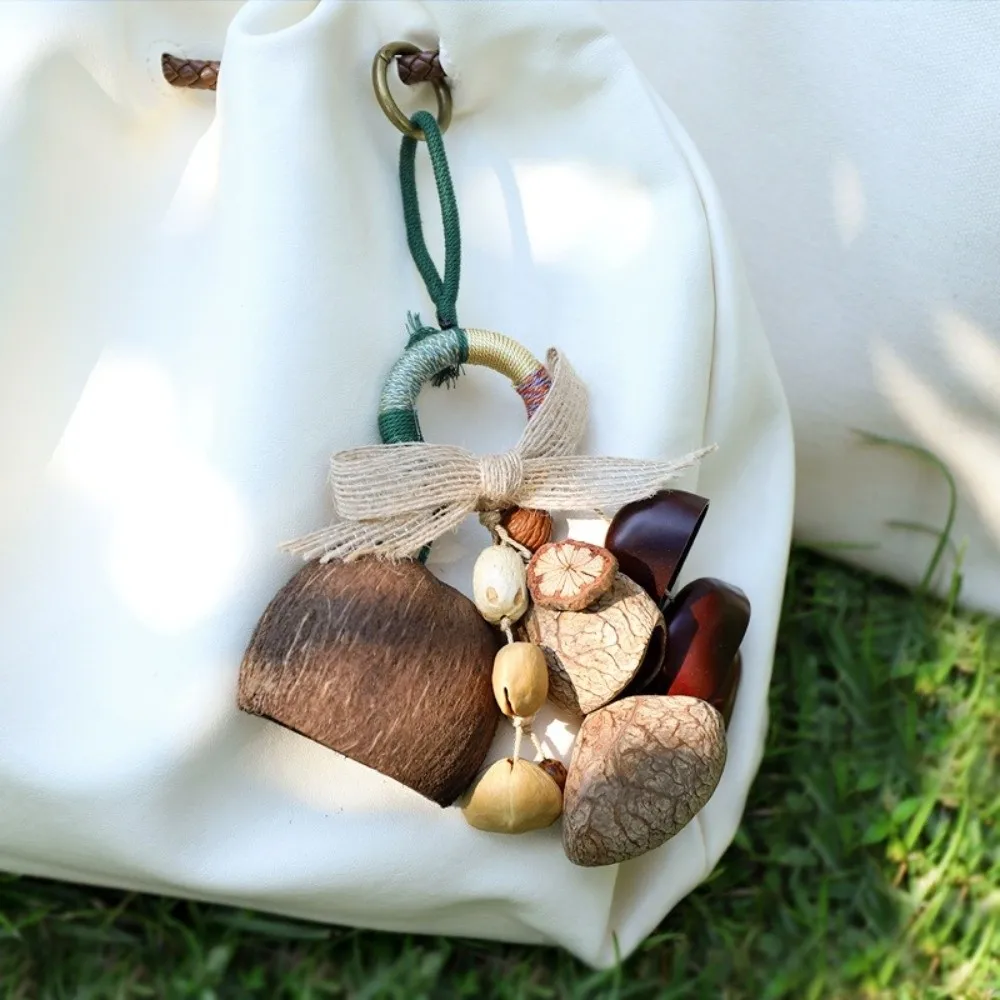Creative Sound Heal Natural Fruit Shell Keychain Handmade DIY Hand-Cranked Wind Chime Bohemian Style Handbag Charm Garden Decor