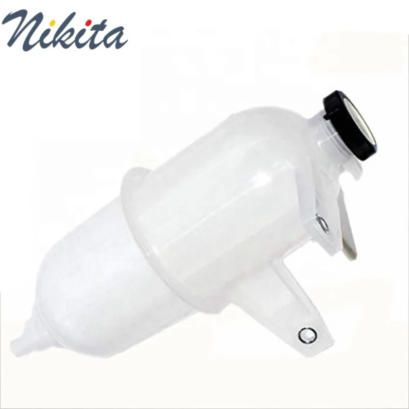 Radiator Overflow Bottle Coolant Tank Coolant Reservoir Expansion Tank For Toyota Hilux 2005-2017  Vigo 1KD 2KD 16470-0L010